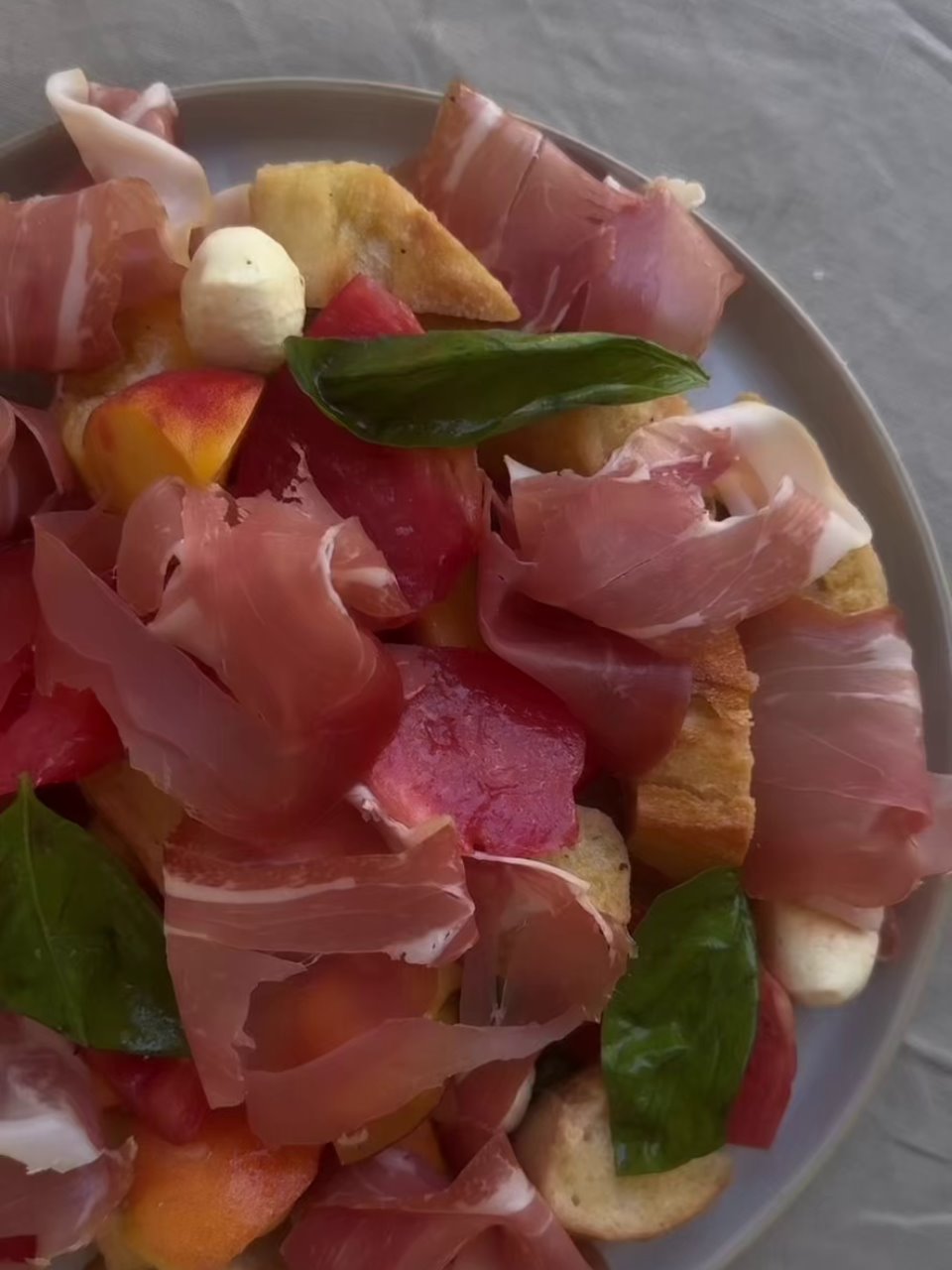 Re & Sons Specialty Meats | Recipes » Article Recipe » Peach &amp; Heirloom Tomato Panzanella with Prosciutto